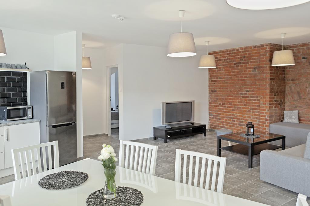 Apartamenty W Starym Browarze 1 Kłodzko Exteriör bild