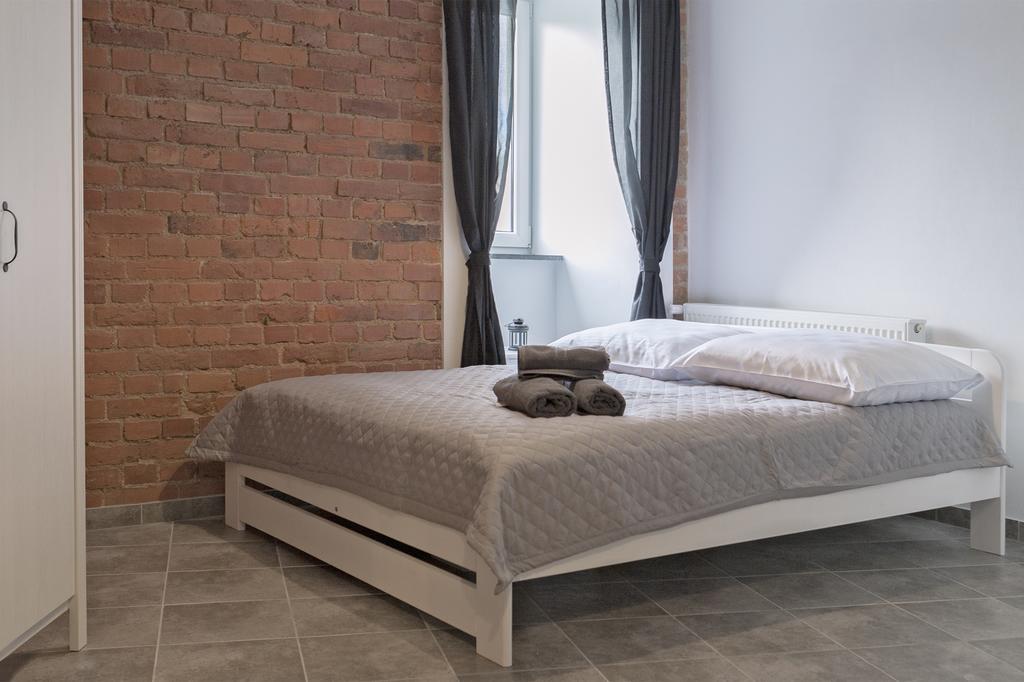 Apartamenty W Starym Browarze 1 Kłodzko Exteriör bild