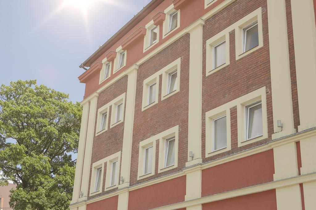 Apartamenty W Starym Browarze 1 Kłodzko Exteriör bild